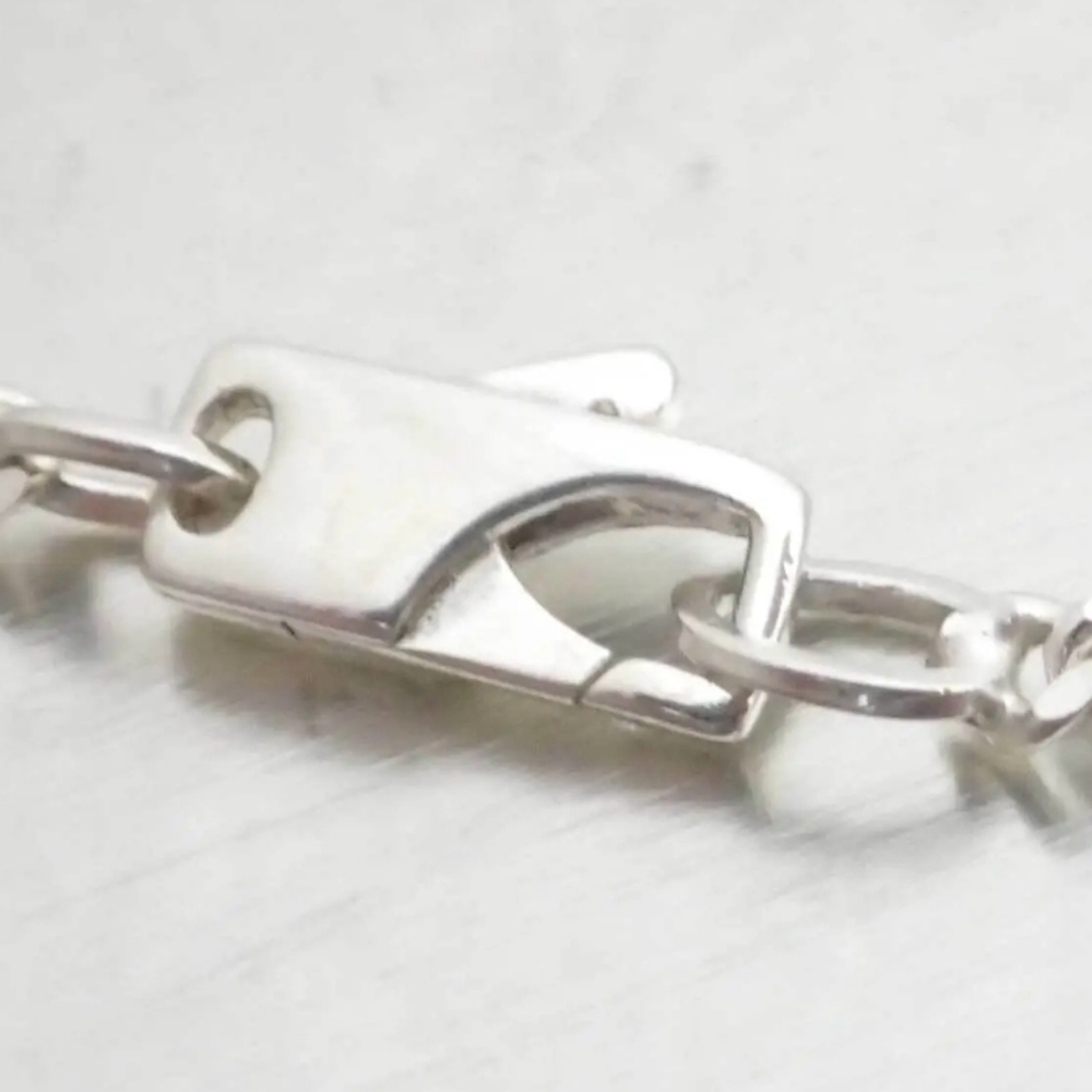 Gucci Luxury Necklace ✨️ Pristine Cond - Picture 5 of 12